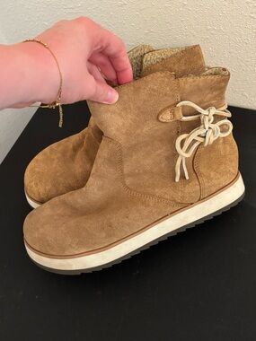 Women’s Merrell Juno Bluff Polar Waterproof Suede Boots